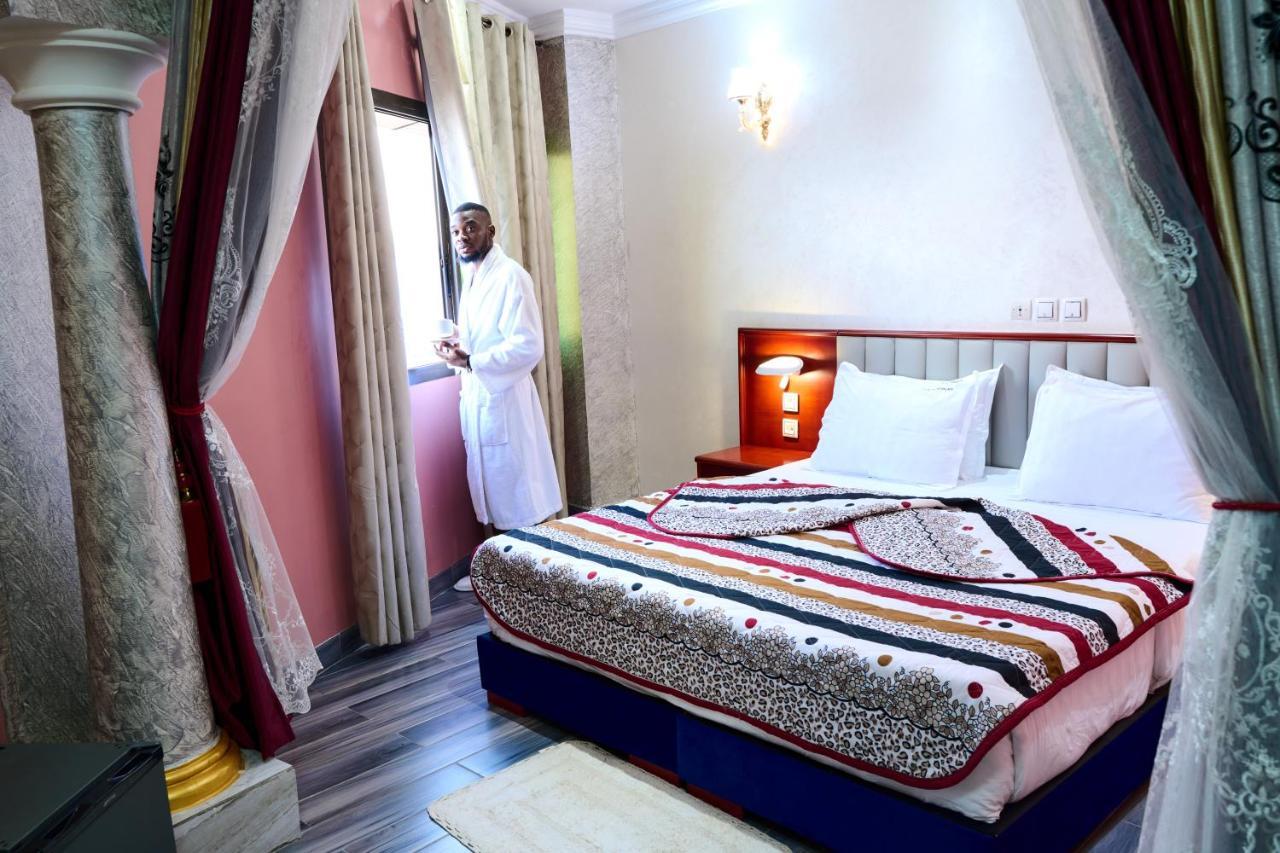 Hotel Sindz Palace Yaoundé Εξωτερικό φωτογραφία